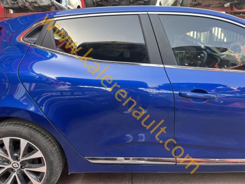 Renault Clio 5 Sağ Arka Kapı (Demir Mavi)
