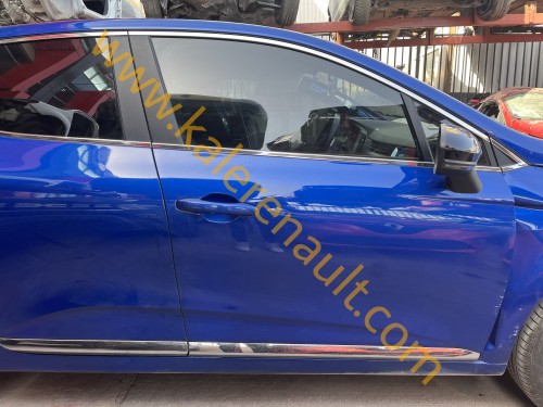 Renault Clio 5 Sağ Ön Kapı (Demir Mavi)