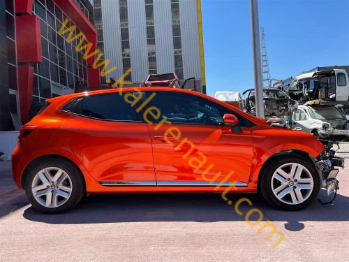 2021 Renault Clio 5 Touch 1.0 TCe 90 bg Orjinal Çıkma Yedek Parçaları