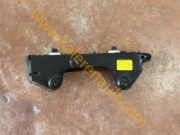 Renault Clio 5 Sağ Arka Tampon Braketi 850449312R 850427699R Renault Clio 5 Sağ Arka Tampon Braketi 850449312R 850427699R