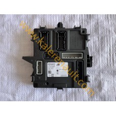 Renault Clio 5 UCH Beyni 284B15713R A2C13120317 Renault Clio 5 UCH Beyni 284B15713R A2C13120317