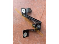 Renault Clio 5 Sağ Ön Kaput Tutucu 631420211R Renault Clio 5 Sağ Ön Kaput Tutucu 631420211R