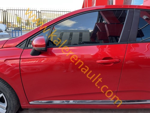 Renault Clio 5 Sol Ön Kapı (Alev Kırmızı)